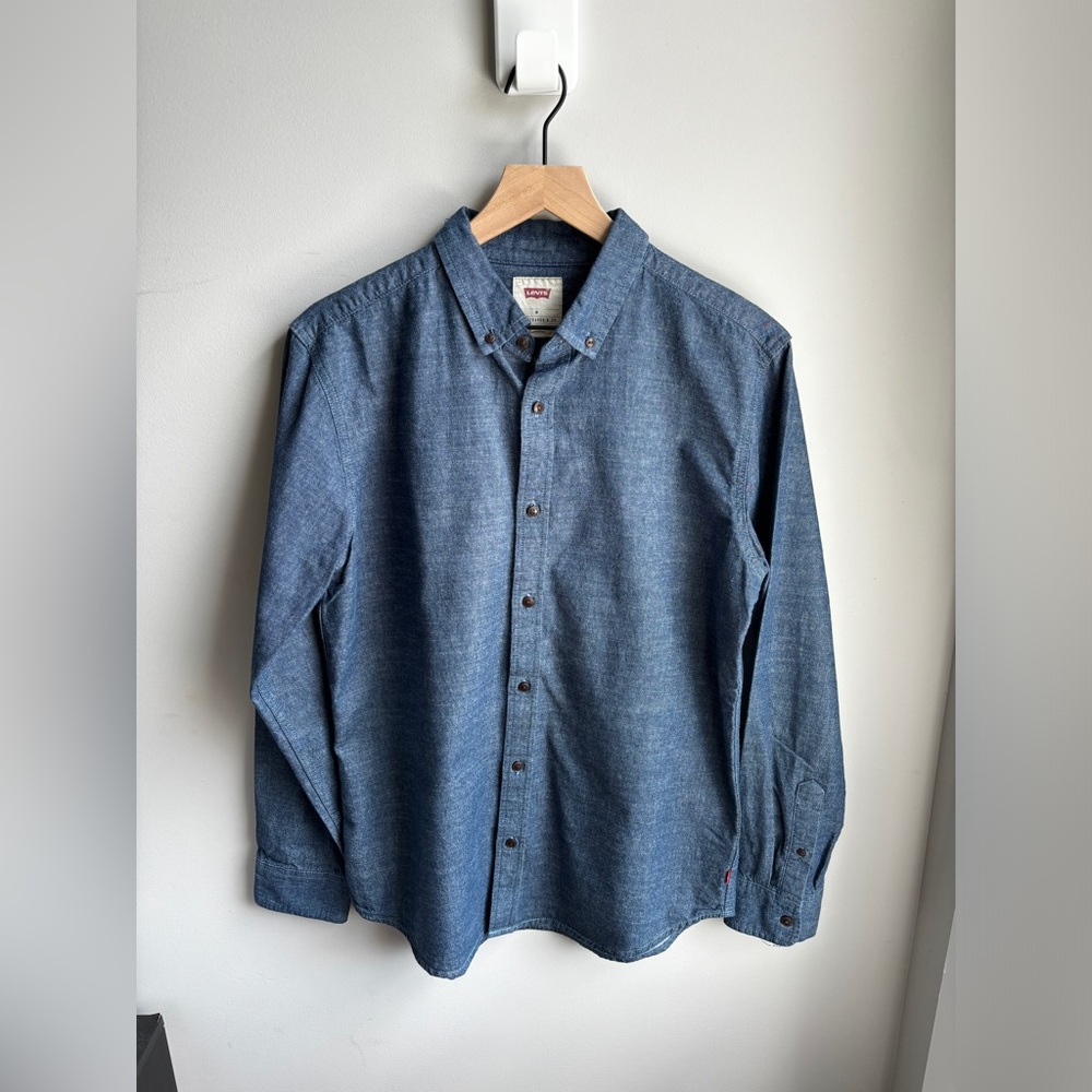 Levi’s Blue Denim Button Down Collared Casual Shirt